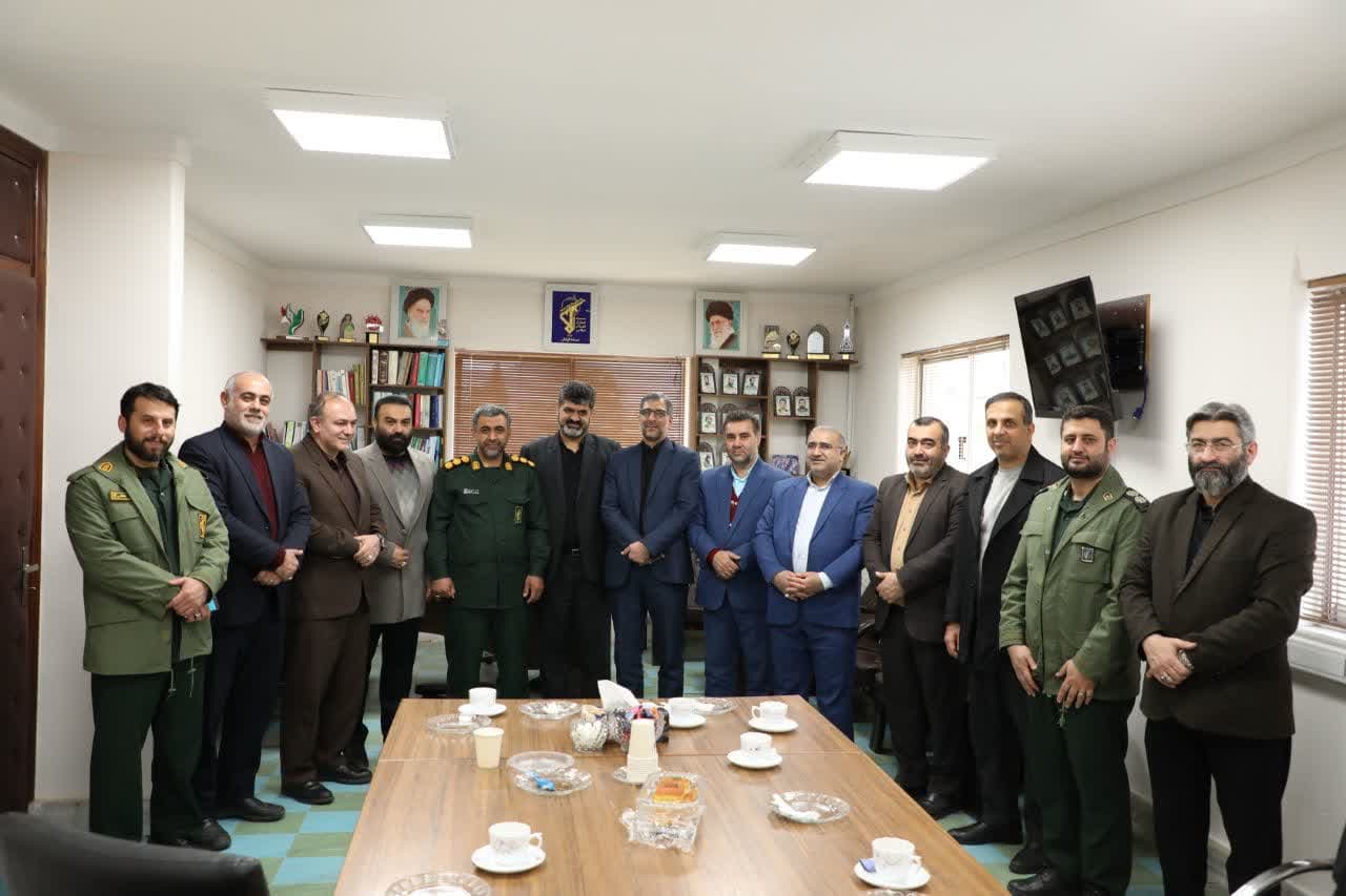 دیدار شهردار و اعضای شورای اسلامی شهر با...