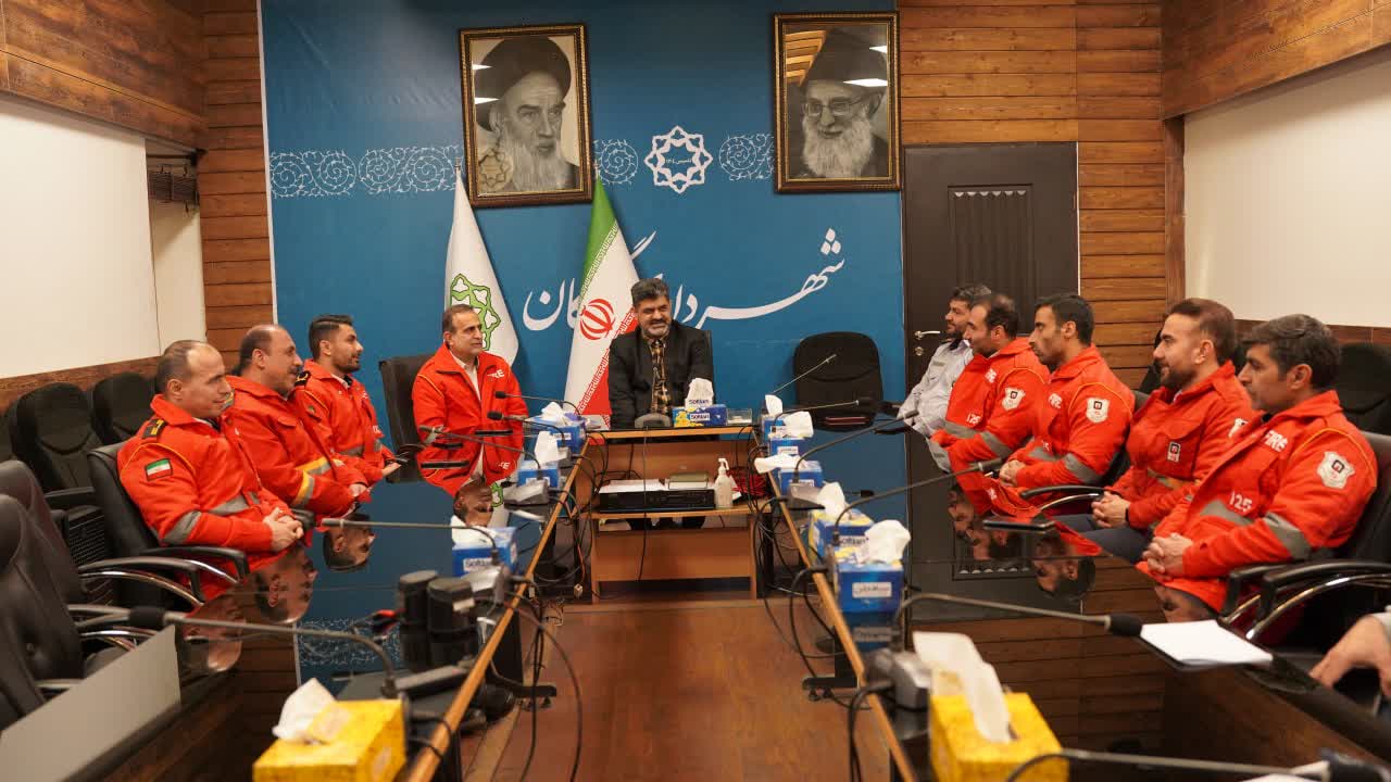 تجلیل شهردار گرگان از تیم نائب قهرمان آم...