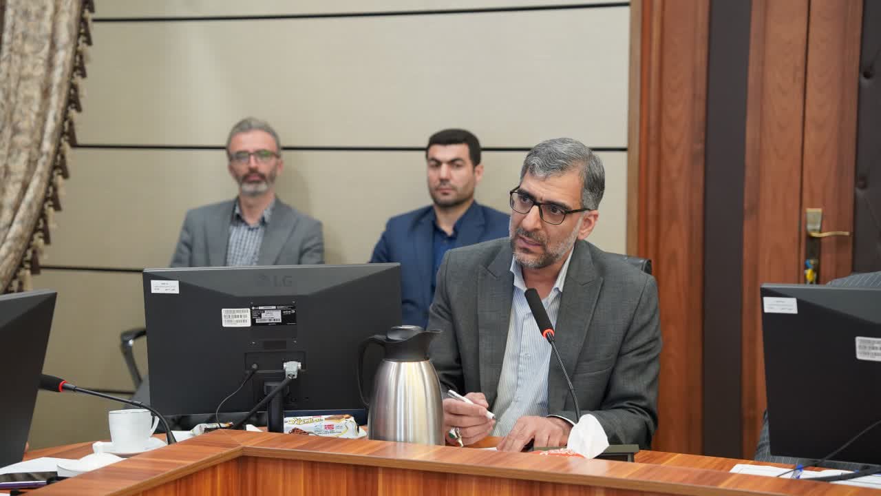 نشست صمیمی مسئولان دستگاه قضایی استان با...