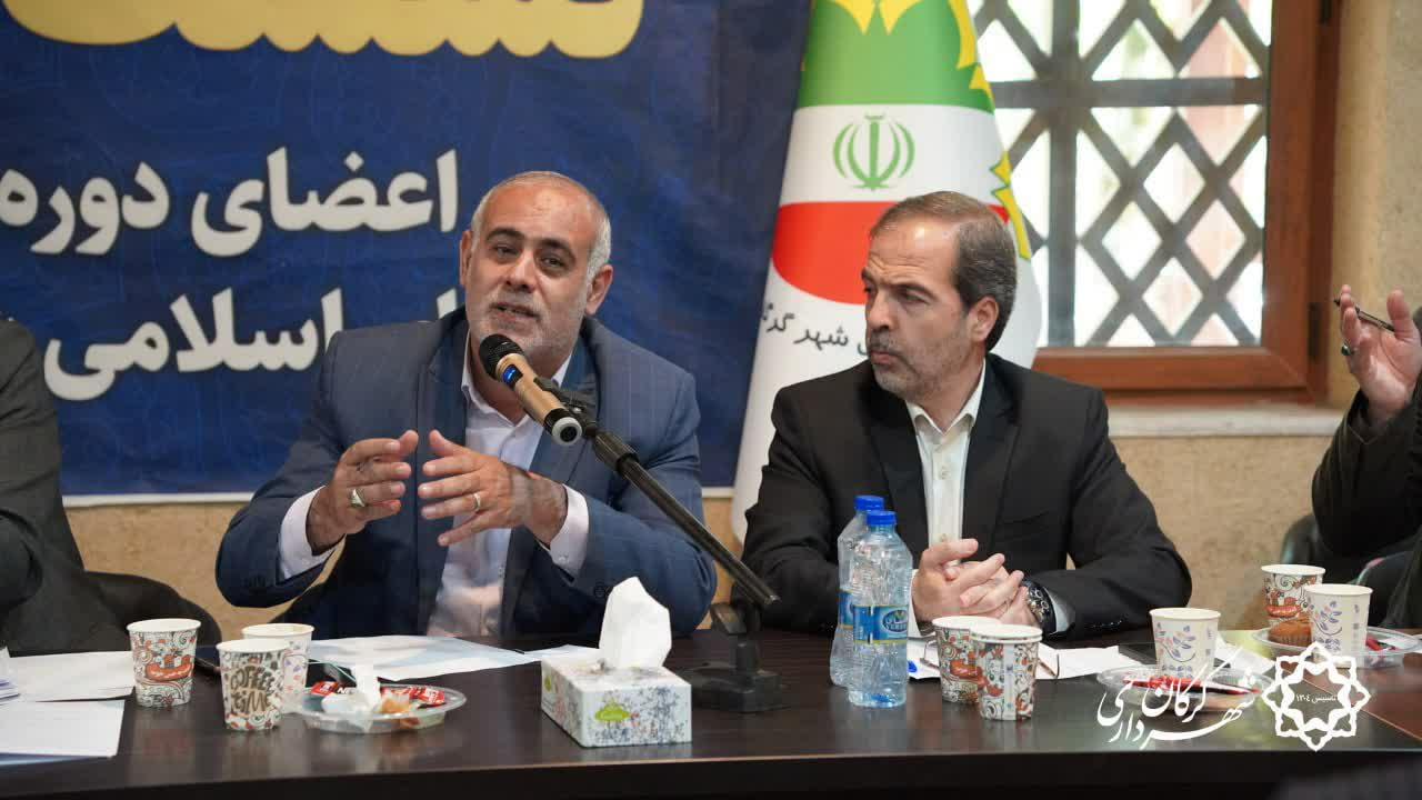 گزارش تصویری 1: برگزاری نشست خبری رئیس و...