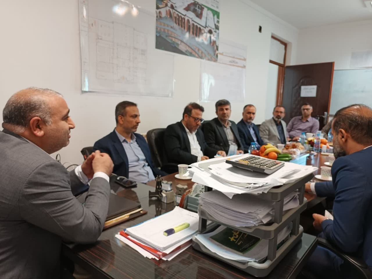 نشست بررسی موانع اجرایی پروژه بازار موزه هفت شهر شهرداری گرگان برگزار شد