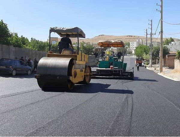 فعالیت 7 گروه برای مرمت و روکش آسفالت معابر شهر گرگان