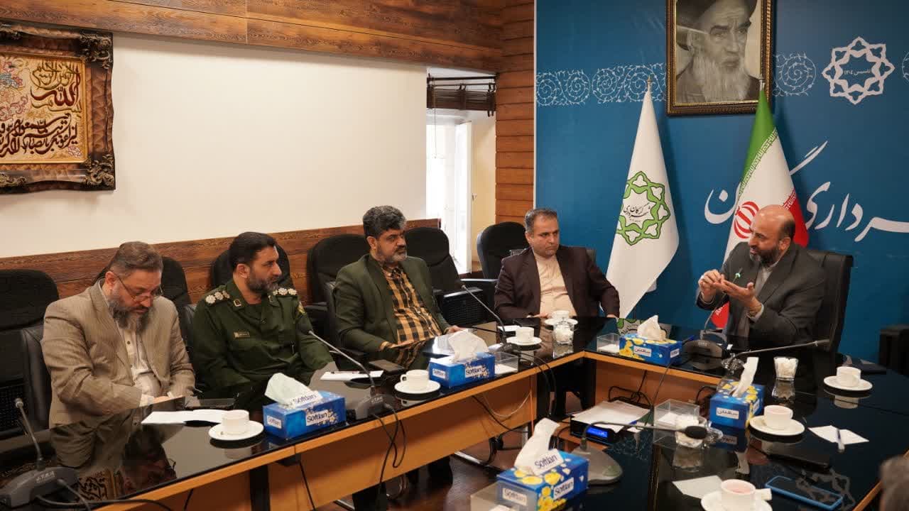 تاکید معاون استاندار بر ساماندهی اجتماعی تپه تاریخی قلعه‌خندان