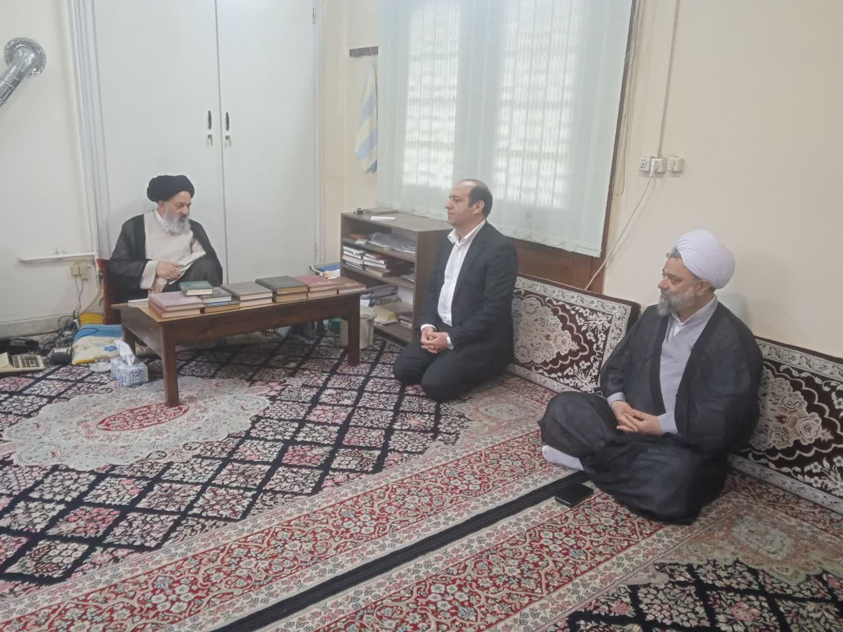 دیدار شهردار گرگان با تولیت مدرسه علمیه ...