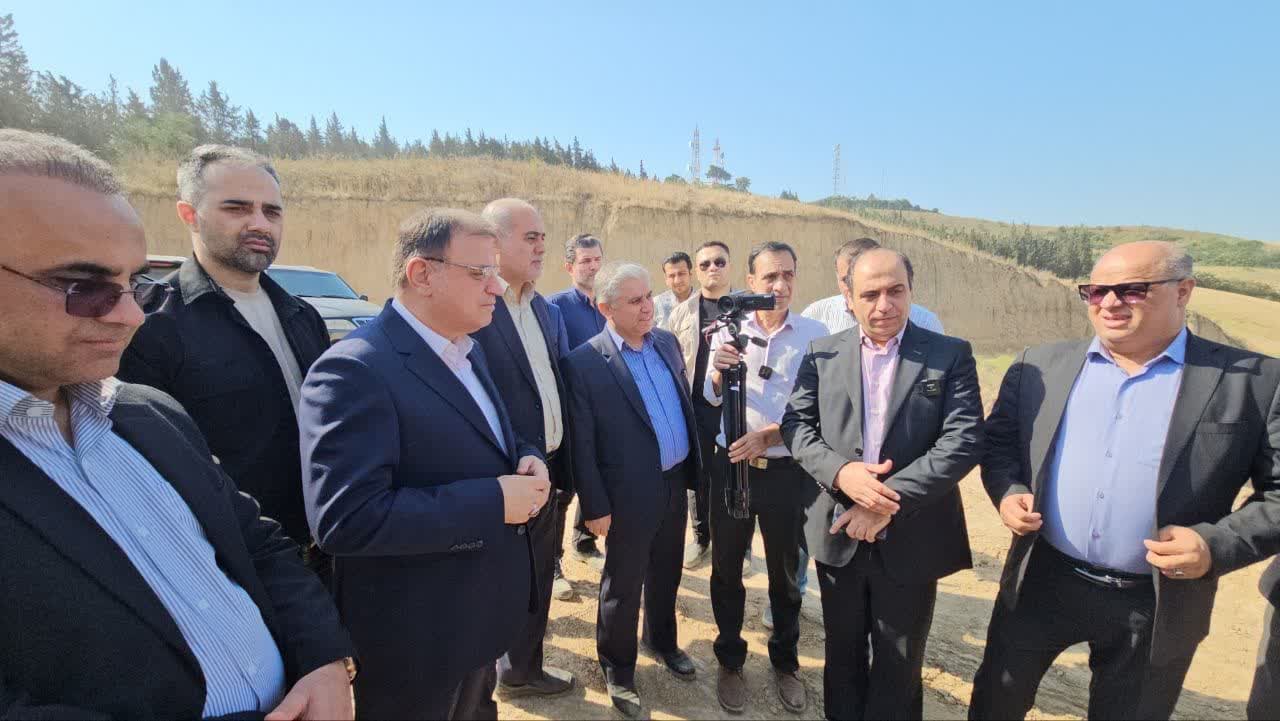 گزارش تصویری/ بازدید استاندار گلستان و مسئولان شهری از پروژه شهربازی مدرن گرگان