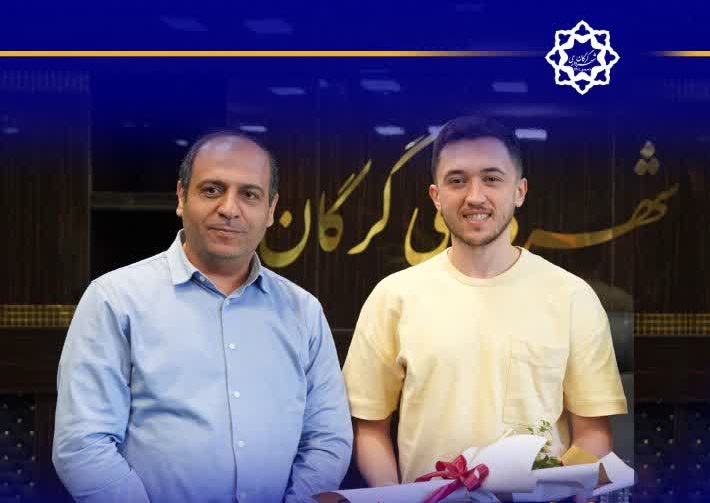 تجلیل شهردار گرگان از بازیکن گرگانی تیم ملی بسکتبال