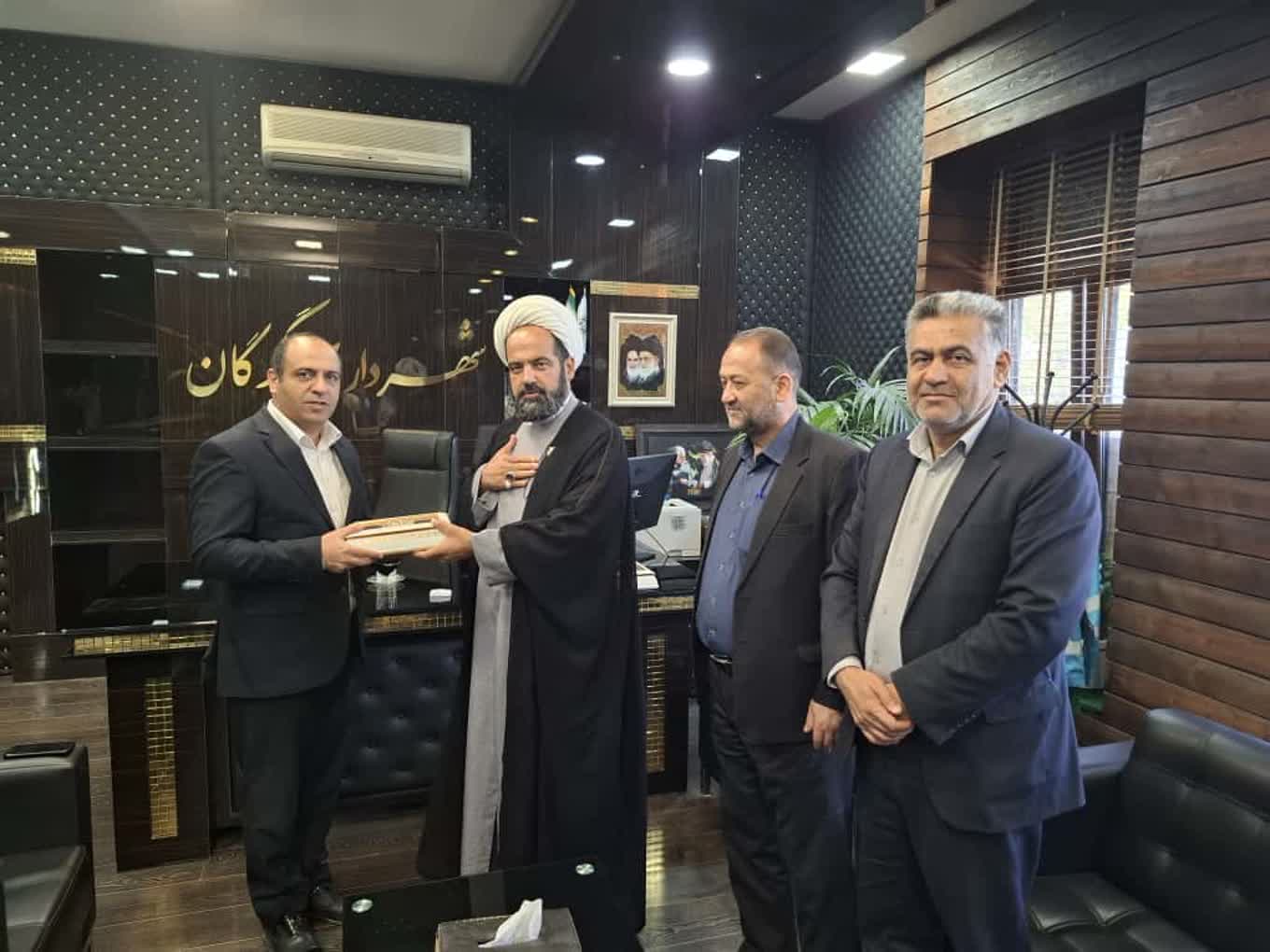 دیدار مدیرکل بنیاد شهید و امور ایثارگران...