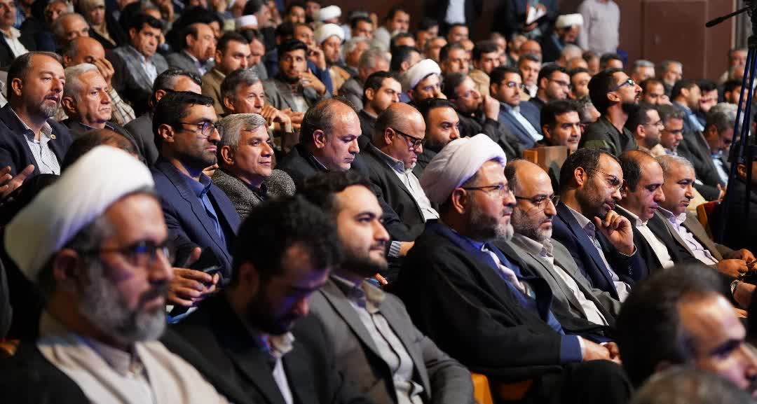گزارش تصویری: حضور شهردار و اعضای شورای ...