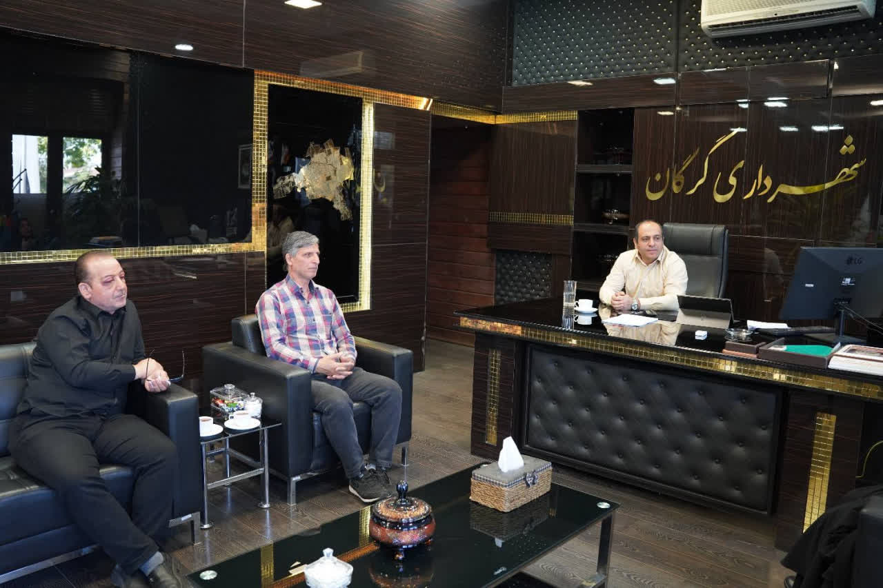 دیدار شهردار گرگان با مدیرکل کانون پرورش...